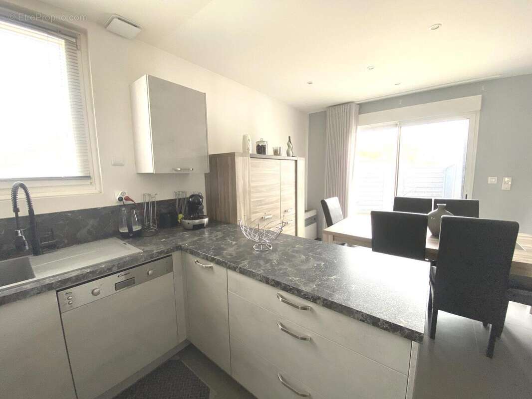 Maison à PONTAULT-COMBAULT