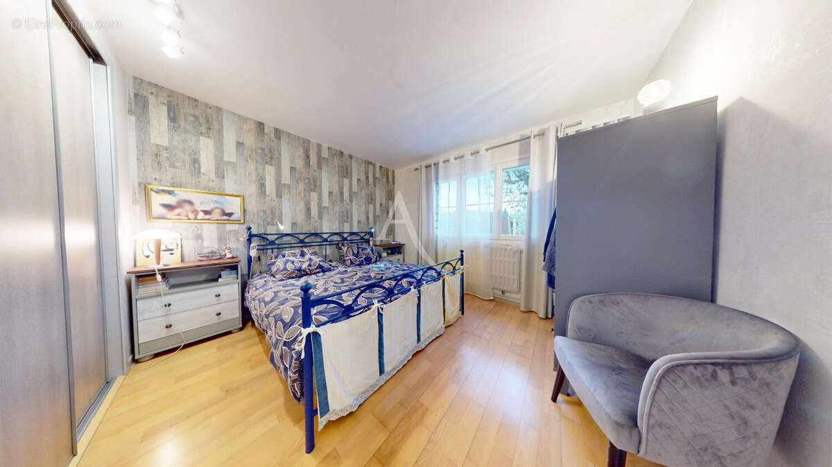 Maison à ROISSY-EN-BRIE