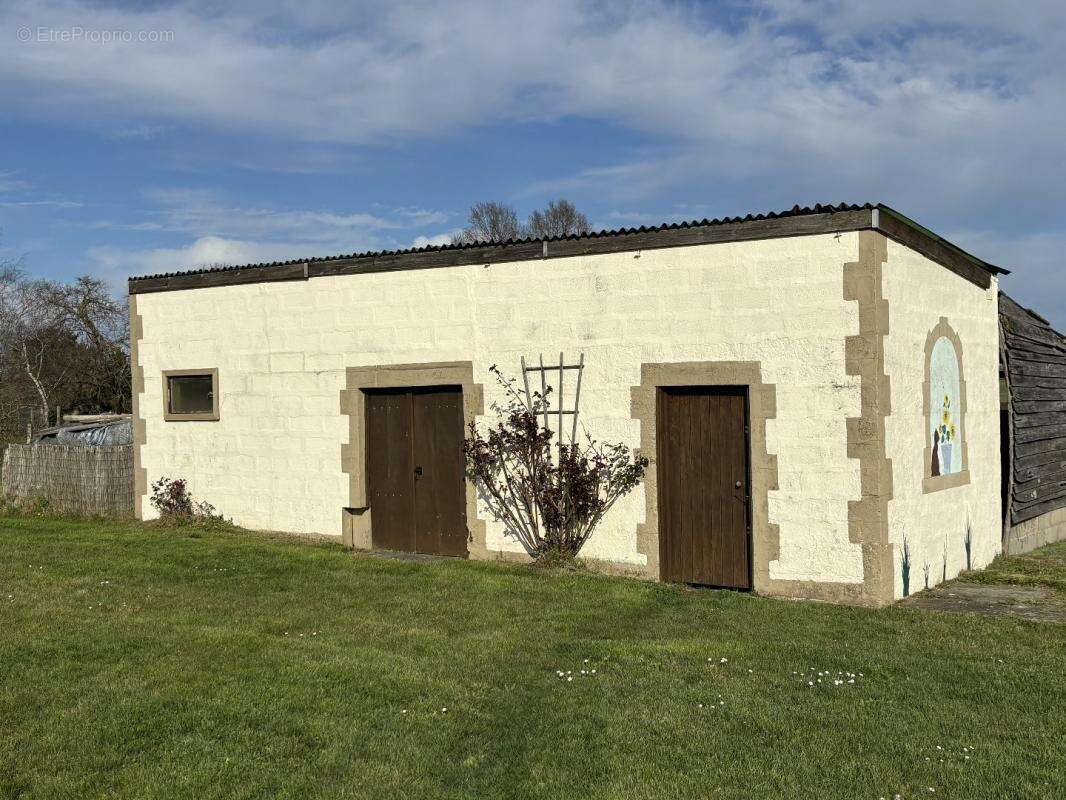 Maison à CHATAIN