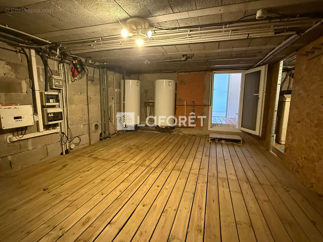 Maison Saint-Cézaire-sur-Siagne 5 pièce(s) 142 m² sur un terrain planté de 22 oliviers - photo 16