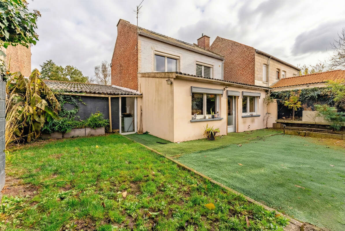 Maison à ANNOEULLIN