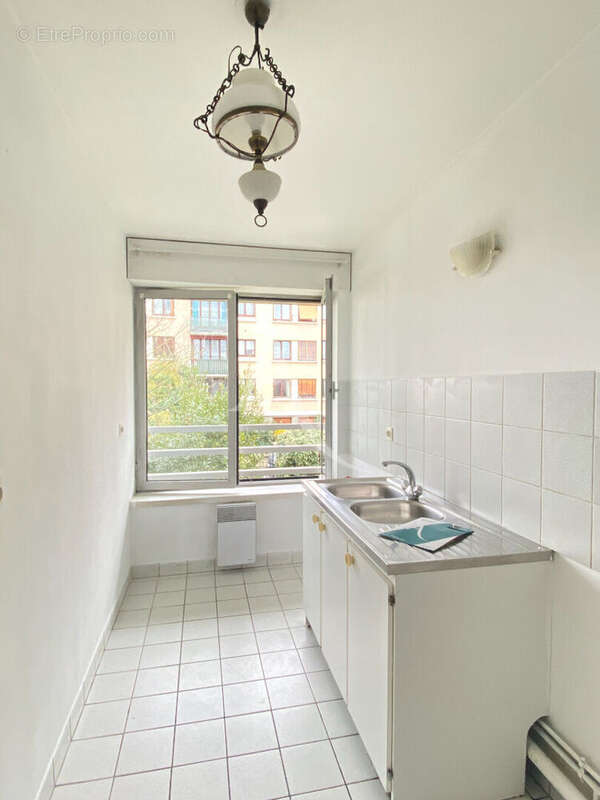 Appartement à ASNIERES-SUR-SEINE