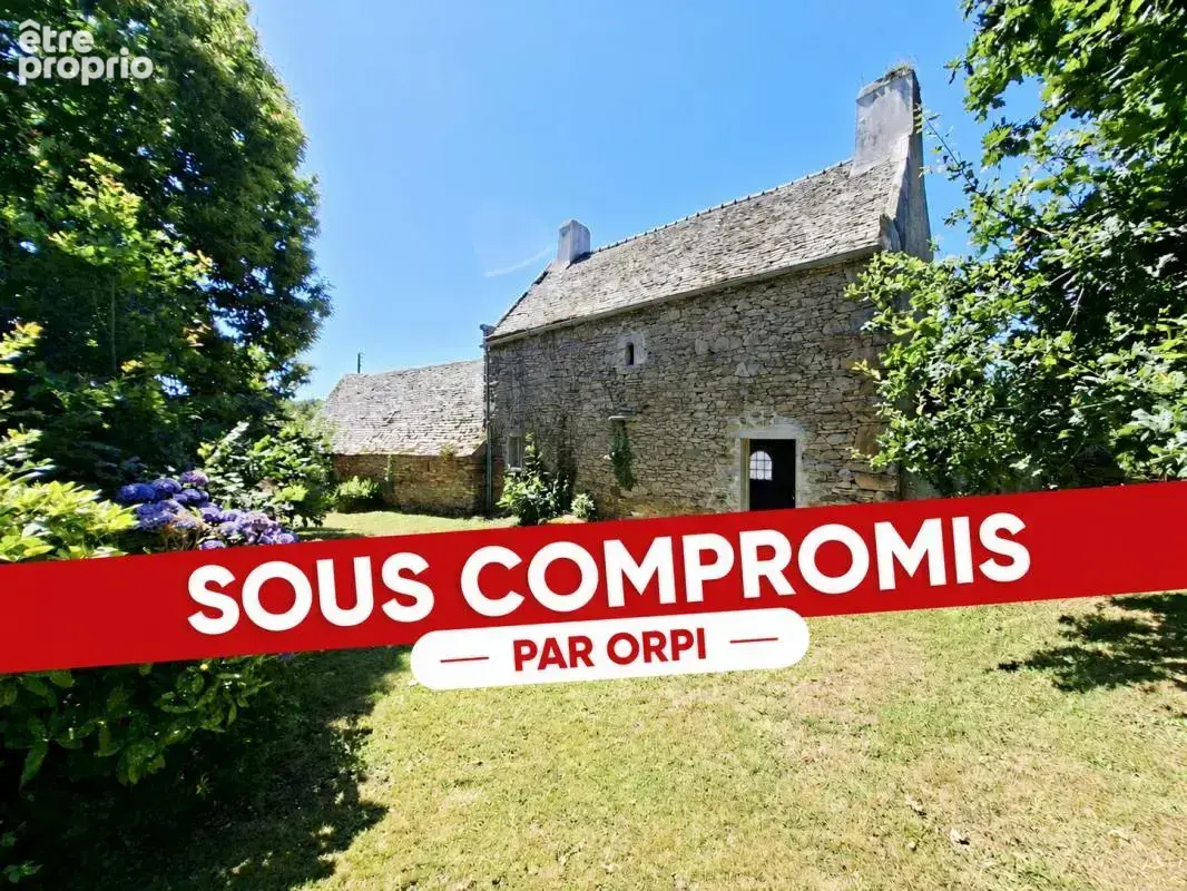 Maison à LOCQUIREC