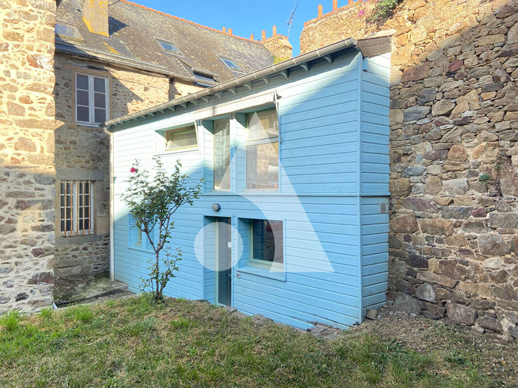 Appartement à LAMBALLE