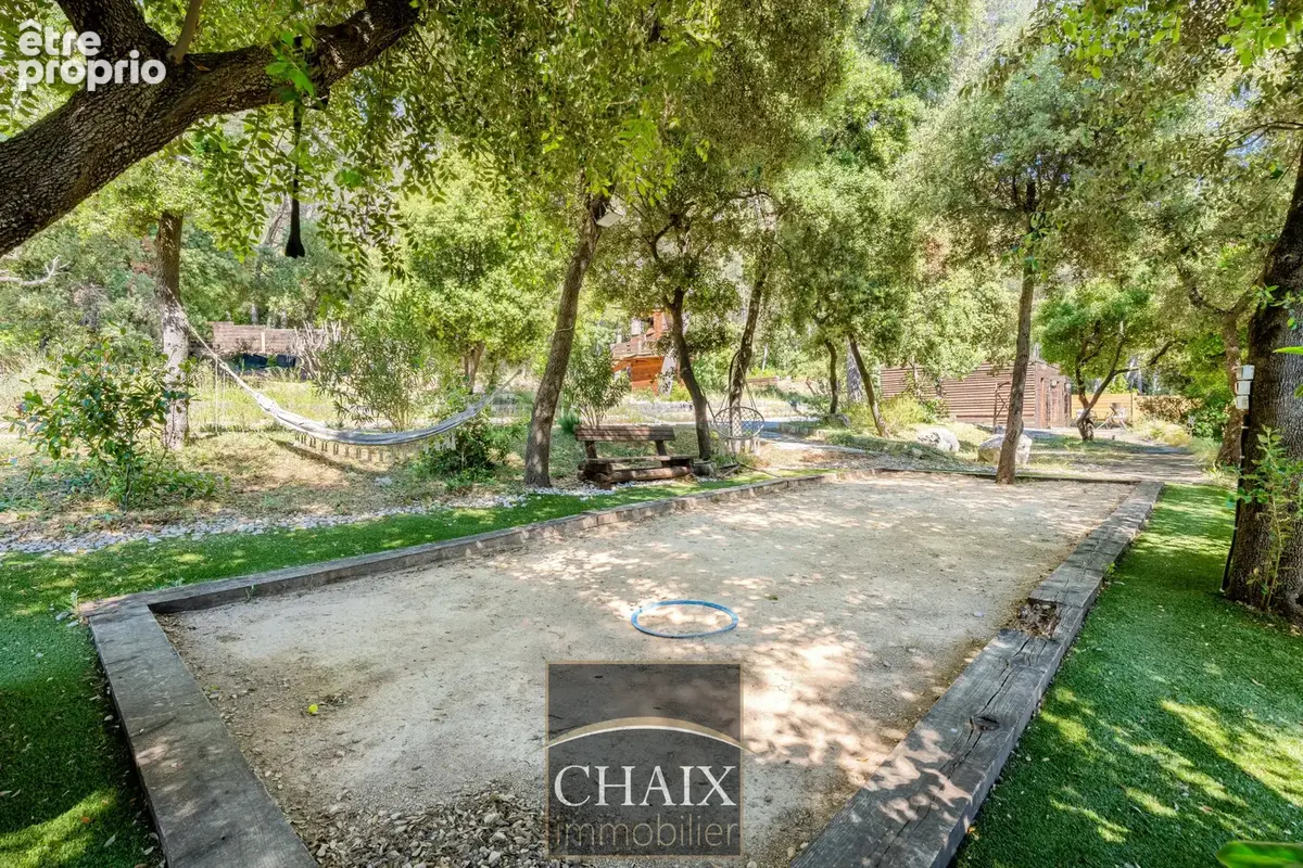 Propriete unique sur la commune de gemenos, cachet, modernite et volumes - photo 15