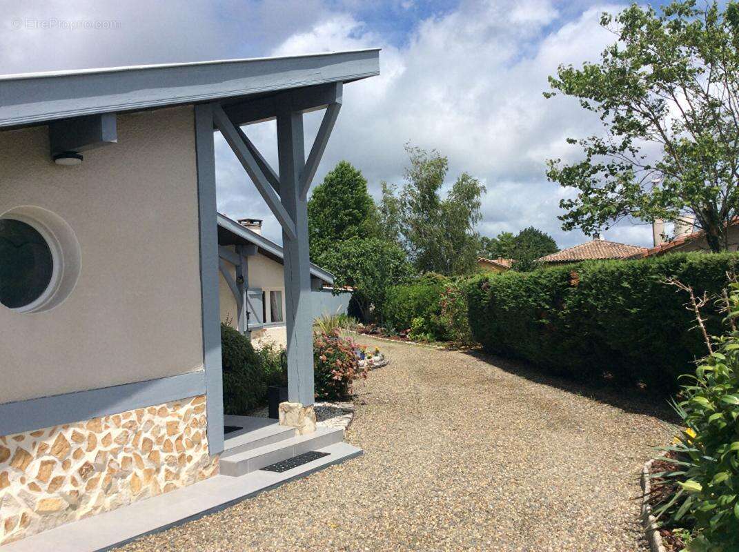 Maison Landaise entièrement rénovée avec Piscine - Proche de DAX et SOUSTONS - photo 5