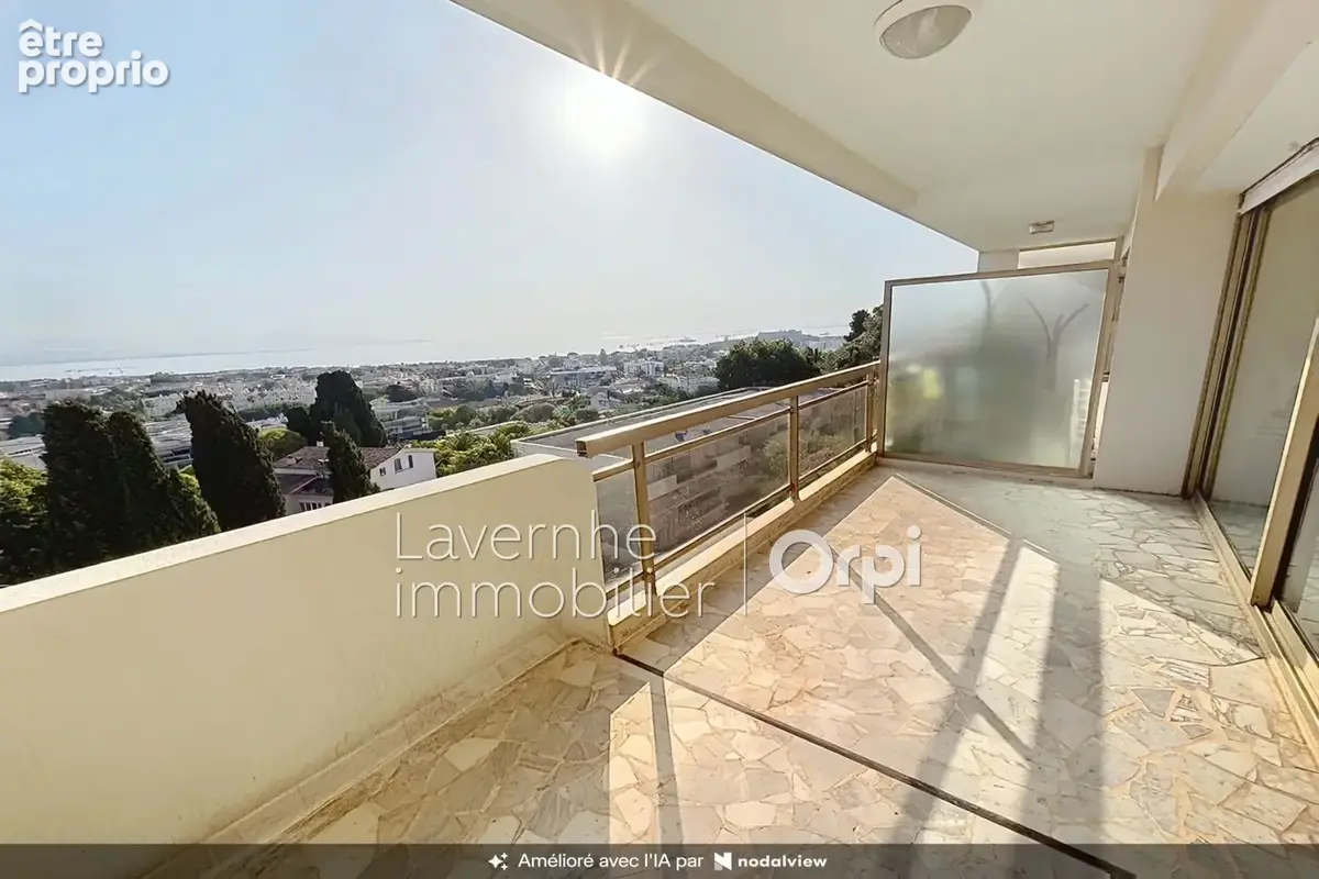 Appartement 4 pièces 83 m² à vendre à Antibes (06600) - photo 2