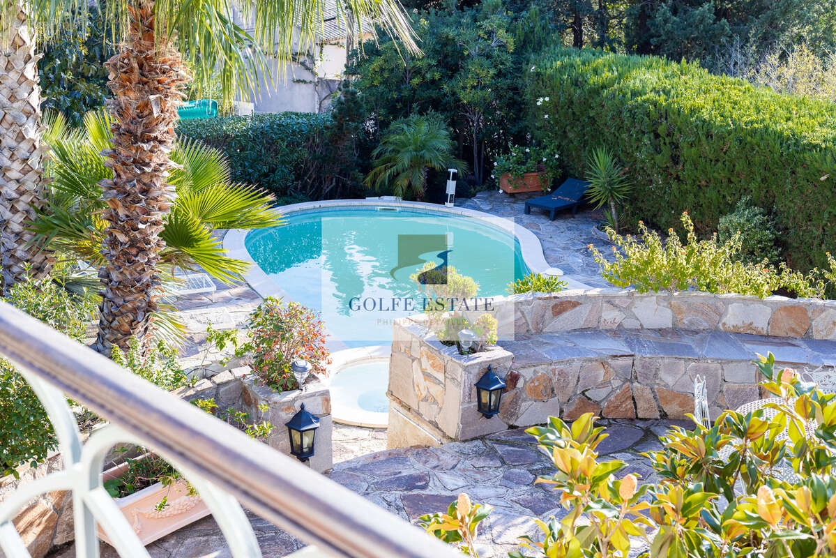 Maison à LA CROIX-VALMER