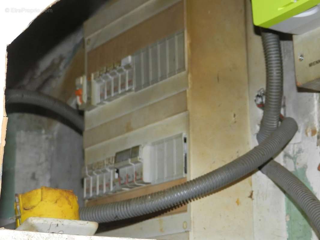 Maison à SAINT-PIERRE-SUR-DIVES