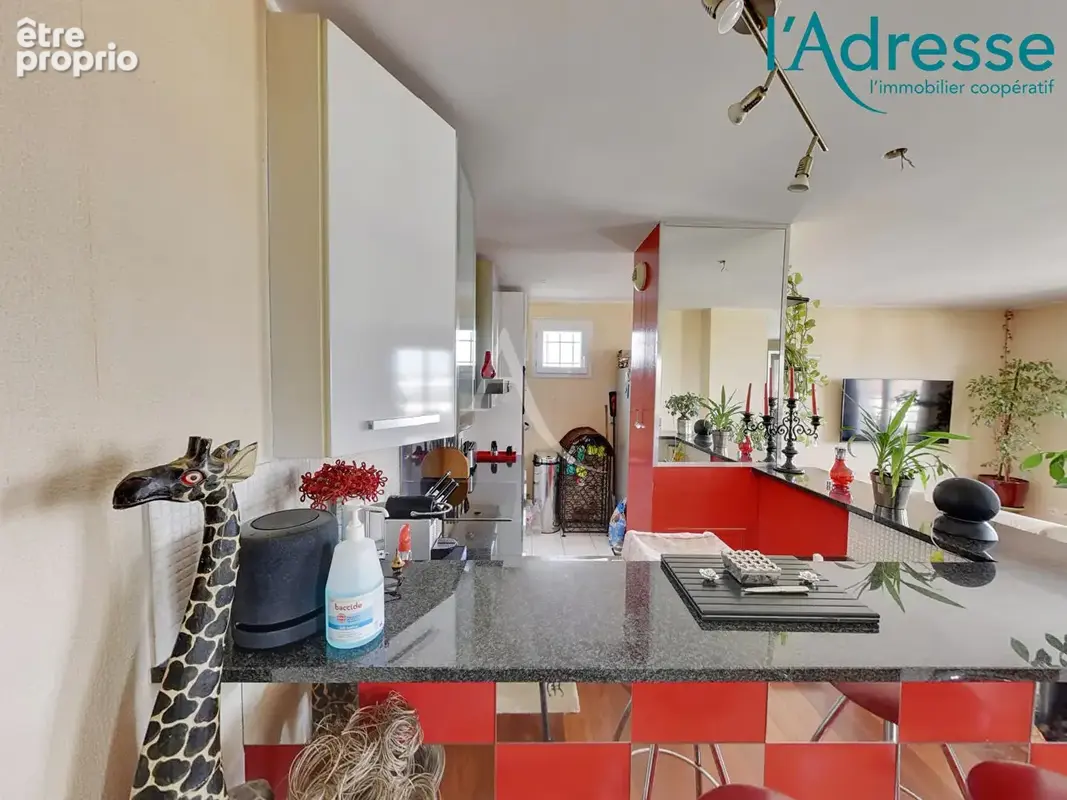 Très rare a la vente ! 2 terrasse + parking en sous-sol - photo 5