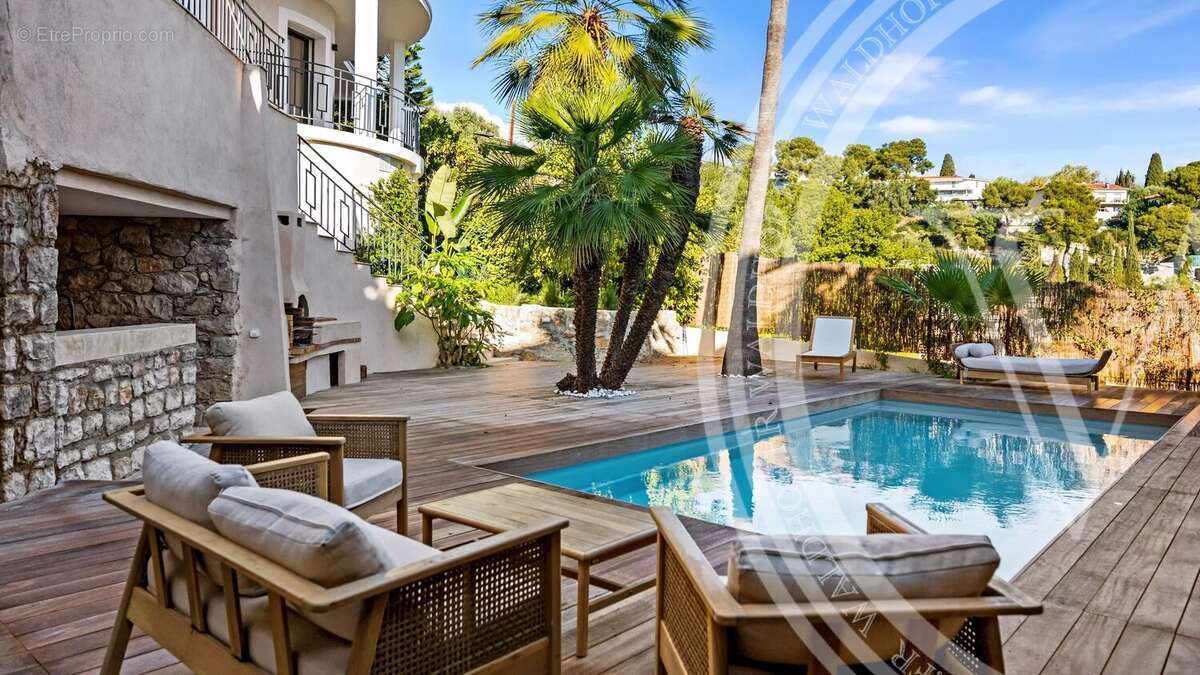 Elégante villa rénovée avec piscine - Roquebrune-Cap-Martin - photo 17