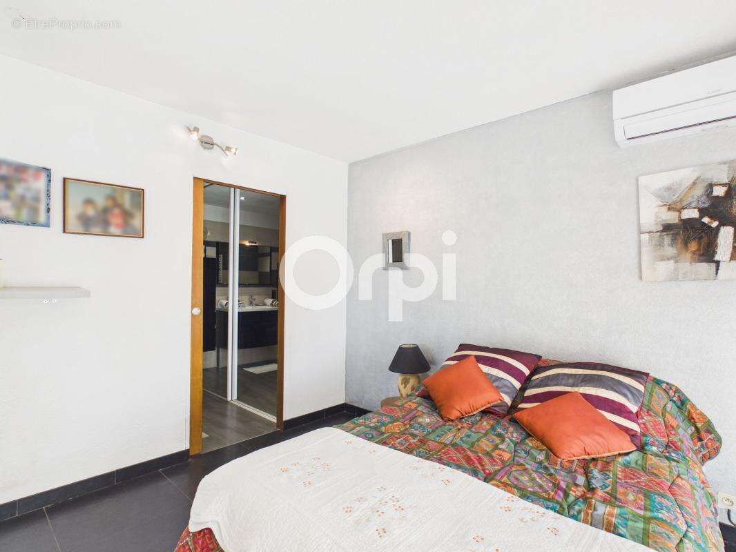 Appartement à MANDELIEU-LA-NAPOULE