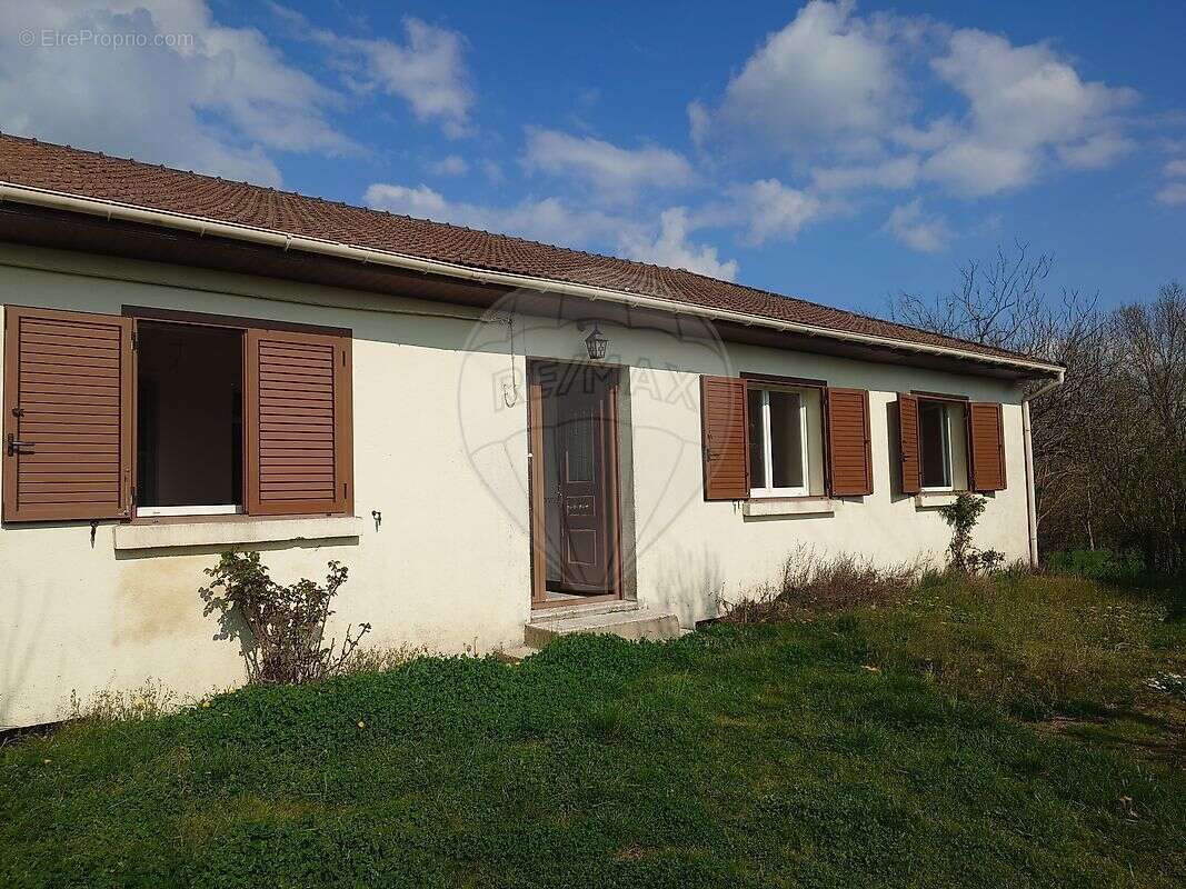Maison à ISSY-L'EVEQUE