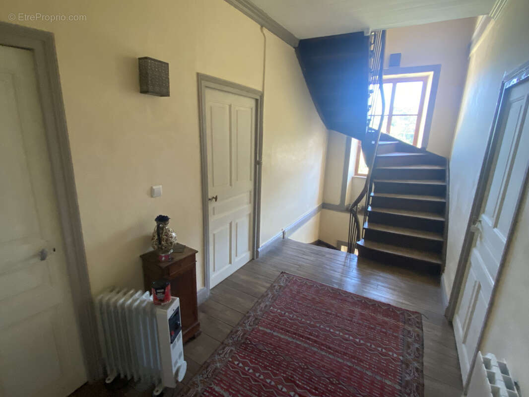 Maison à SAINT-PRIVAT