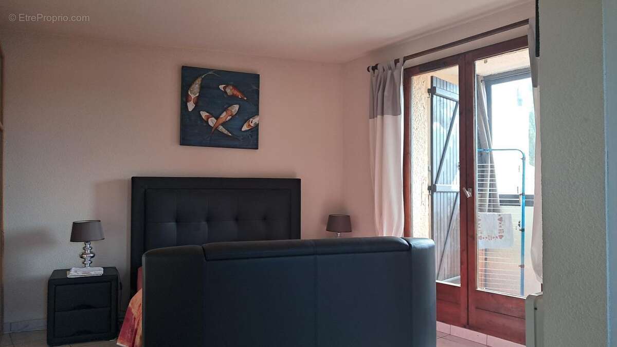 Appartement à FLEURY