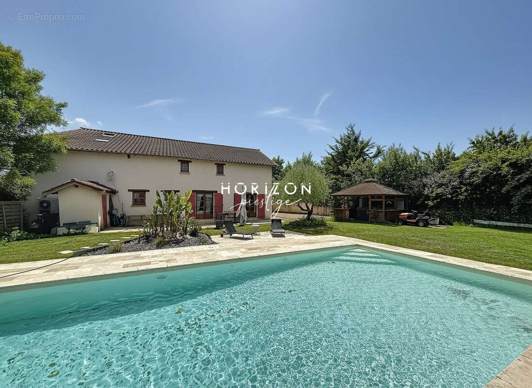 Maison à CORCELLES-EN-BEAUJOLAIS