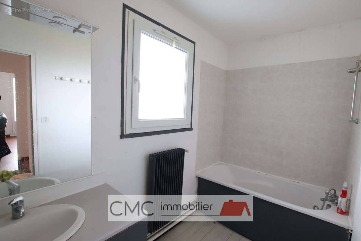 Appartement à LUCE