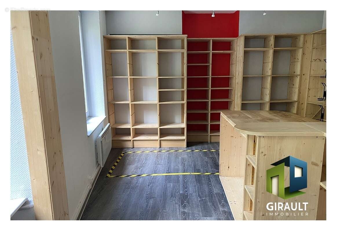 Commerce 46 m² à Seloncourt  - photo 5