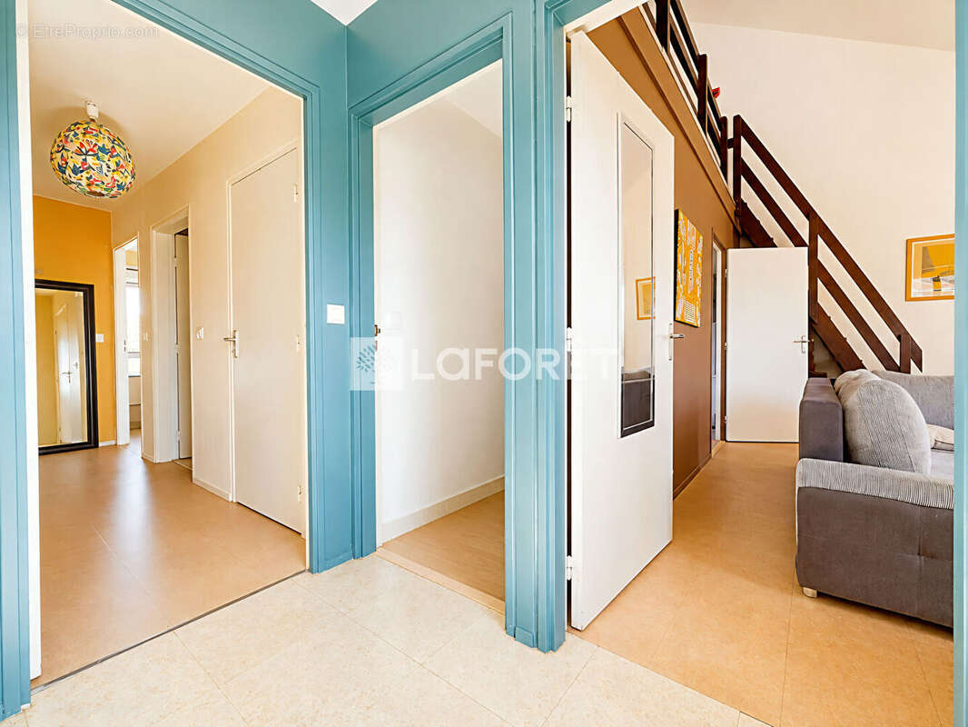 Appartement Cergy 5 pièce(s) 92 m2 + Grande terrasse 25m² - photo 7