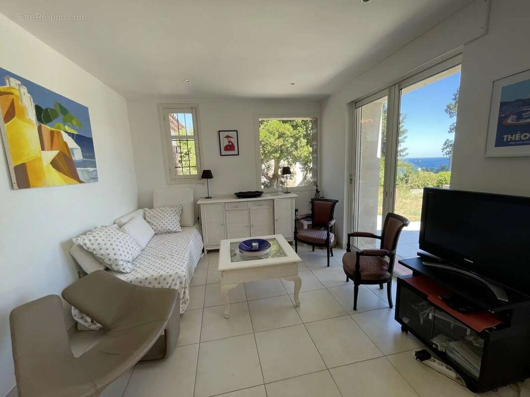 Maison à SAINT-RAPHAEL