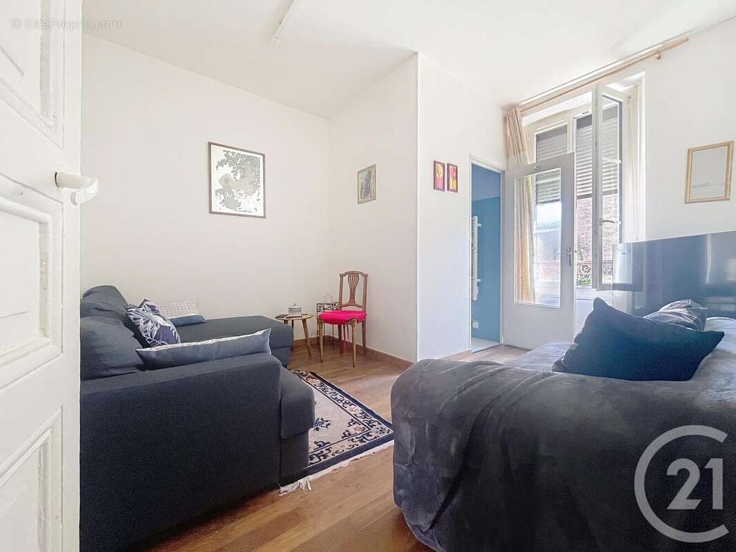 Appartement à MONTEREAU-FAULT-YONNE