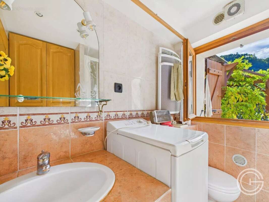 Appartement à LANTOSQUE