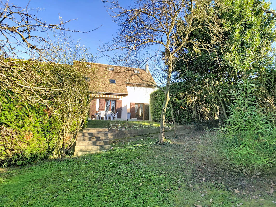 Maison à RUEIL-MALMAISON