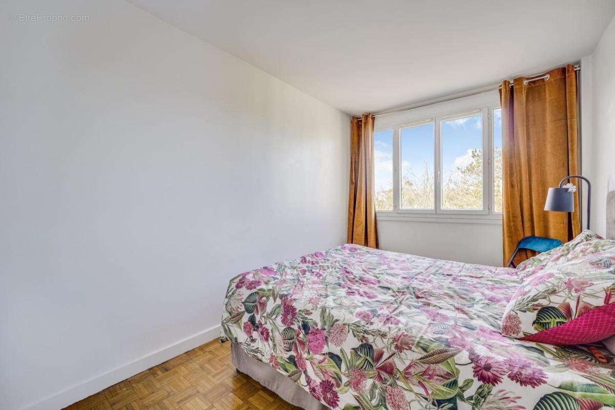 Appartement à SAINT-CLOUD