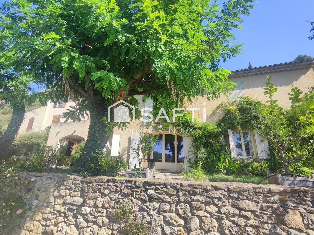 Photo 1 - Maison à VAUGINES