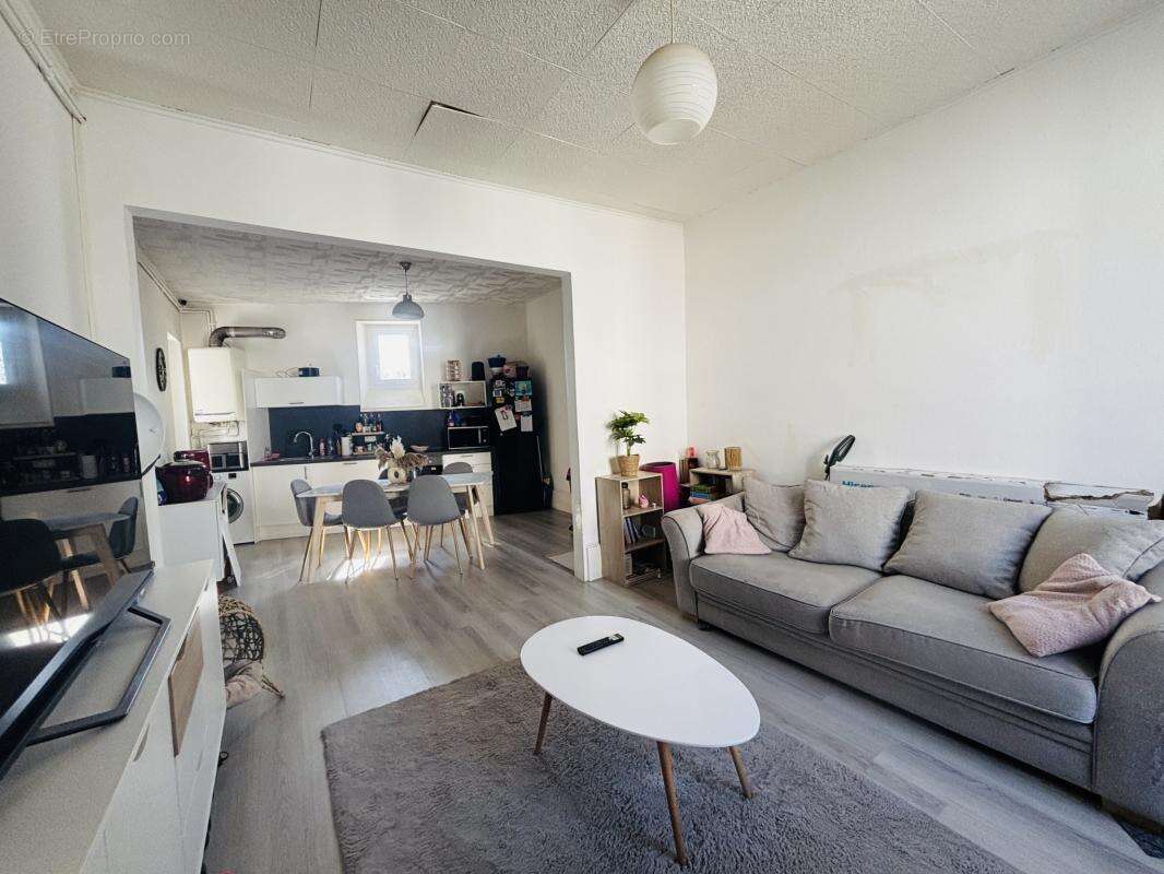 BOURGES- Appartement T2 49,78m2 loué- Quartier Malus - photo 2