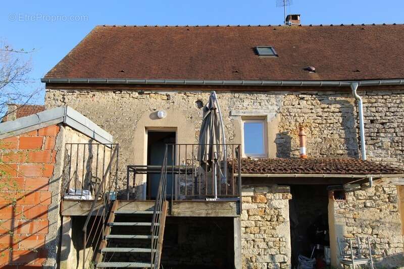 Maison à VENAREY-LES-LAUMES