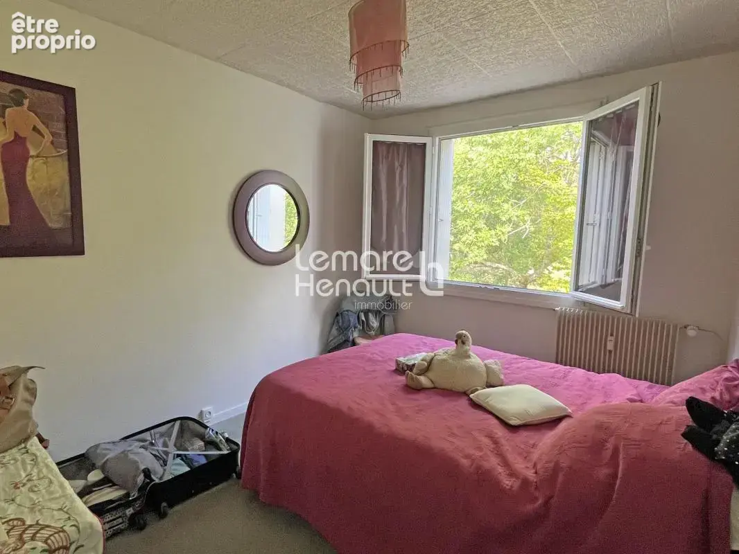 F3 64 m² avec balcon, garage et cave - photo 8