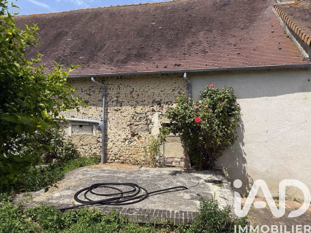 Photo 5 - Maison à HOUDAN