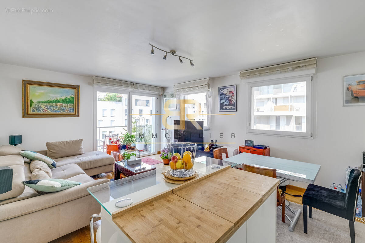 Appartement à ISSY-LES-MOULINEAUX