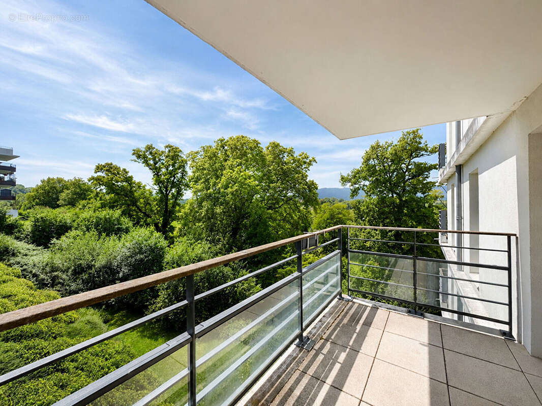 Superbe T4 de 107 m² avec vue, calme et généreux espaces extérieurs - photo 10