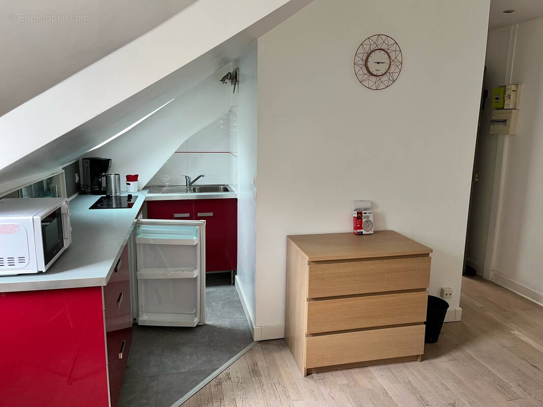 Appartement à PARIS-14E