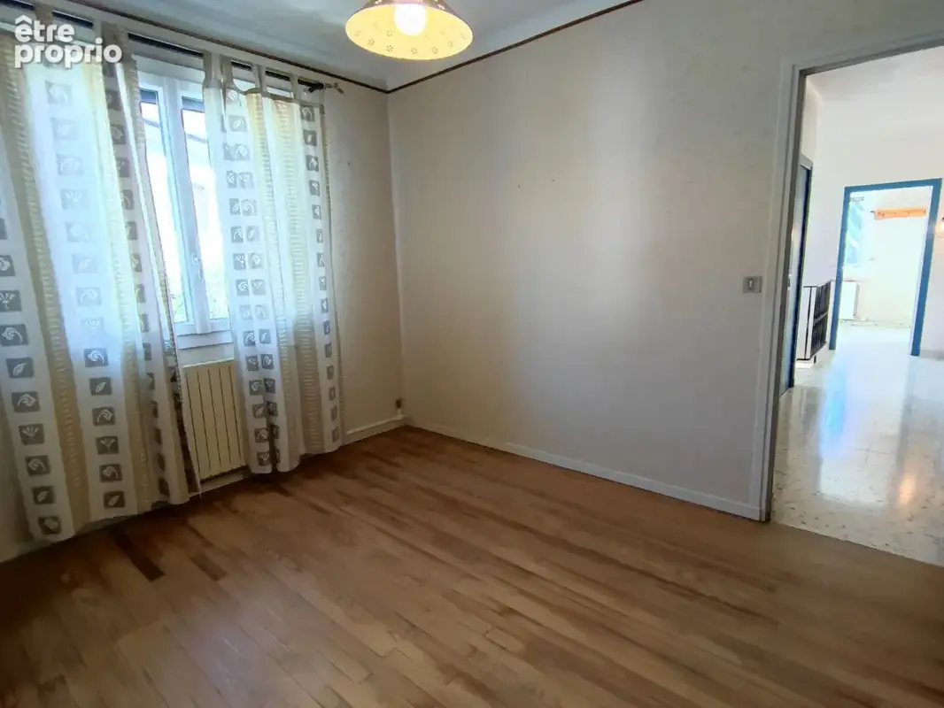 Maison 5 pièces avec  garage et jardin au calme - photo 11
