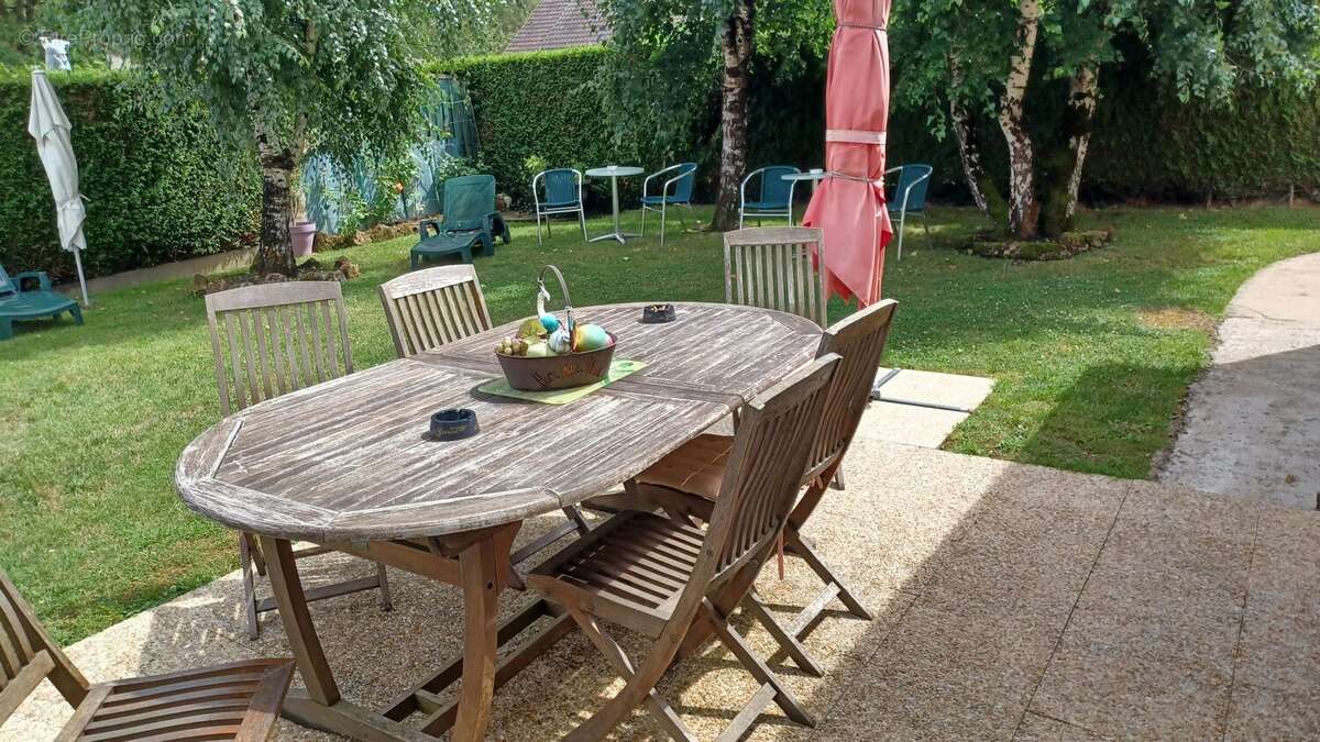 Maison à FAVEROLLES-SUR-CHER