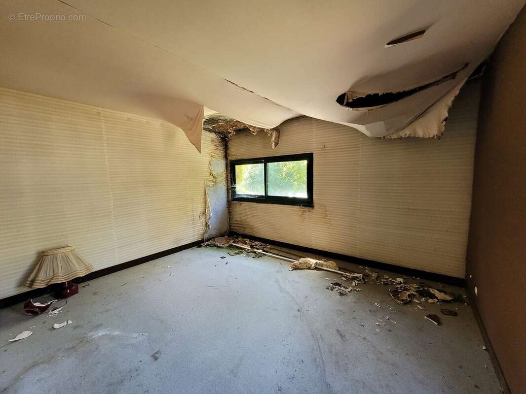 Maison à LONGNY-AU-PERCHE