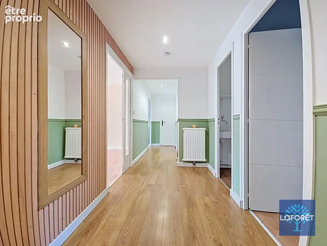 Appartement La Roche Sur Yon 4 pièce(s) 88 m2 - photo 2