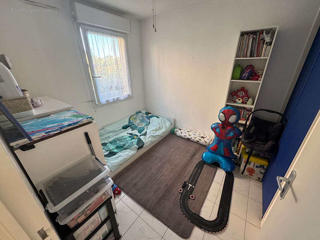 Maison à SAINT-LAURENT-DU-VAR