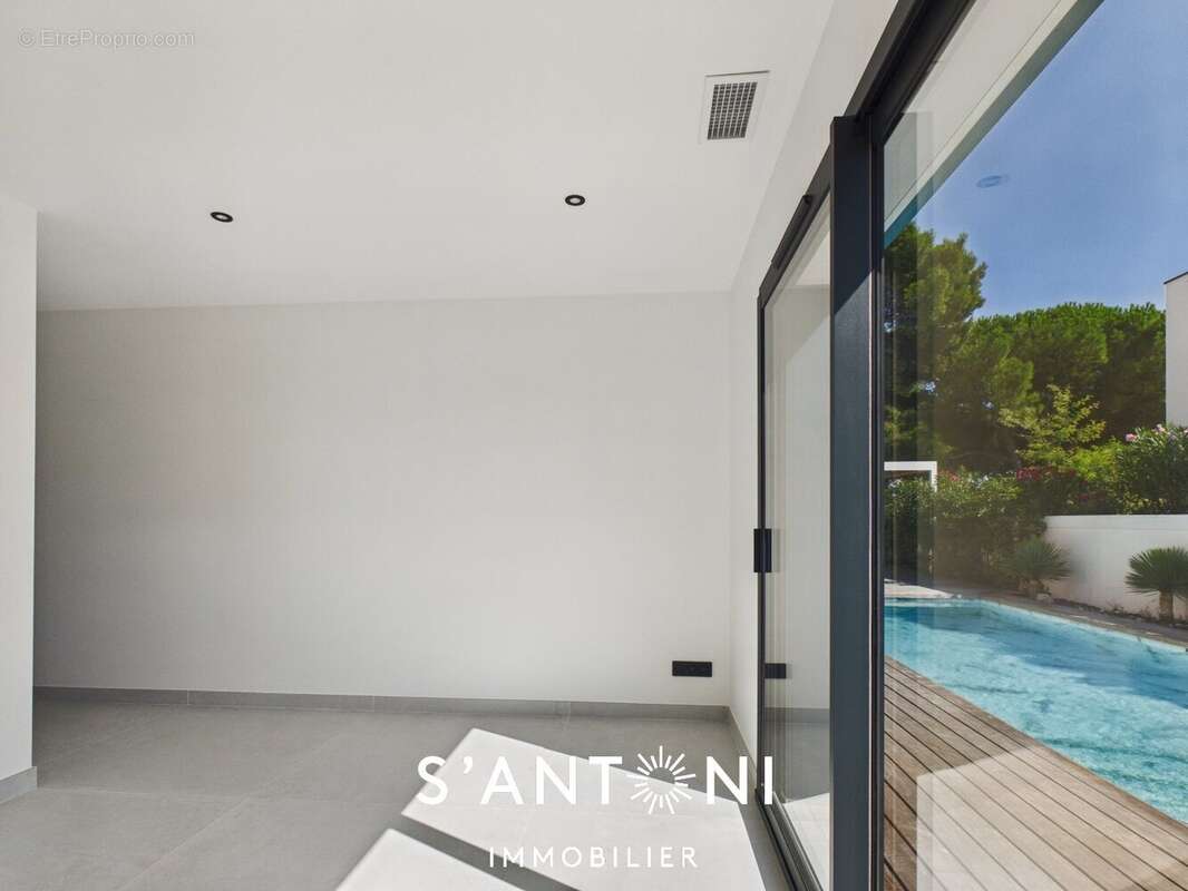 Villa de prestige - Frais de notaire réduits - Secteur privilégié - photo 24
