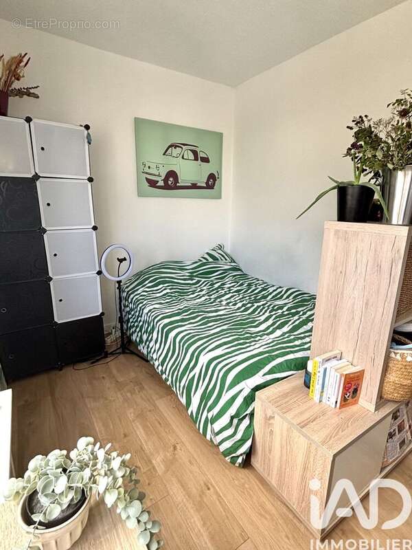 Photo 8 - Appartement à L'ISLE-ADAM