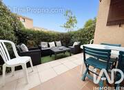 Photo 1 - Appartement à ROQUEBRUNE-SUR-ARGENS