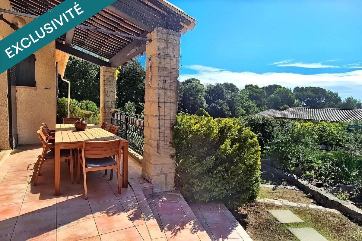 Photo 2 - Maison à PUGET