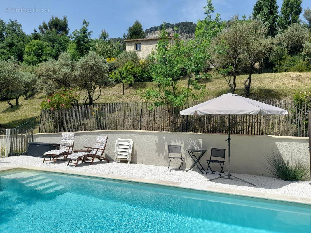 Maison à BUIS-LES-BARONNIES