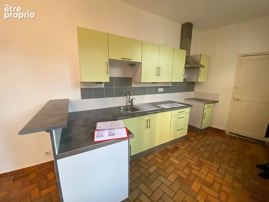 Immeuble + maison -  mehun sur yèvre. - photo 4