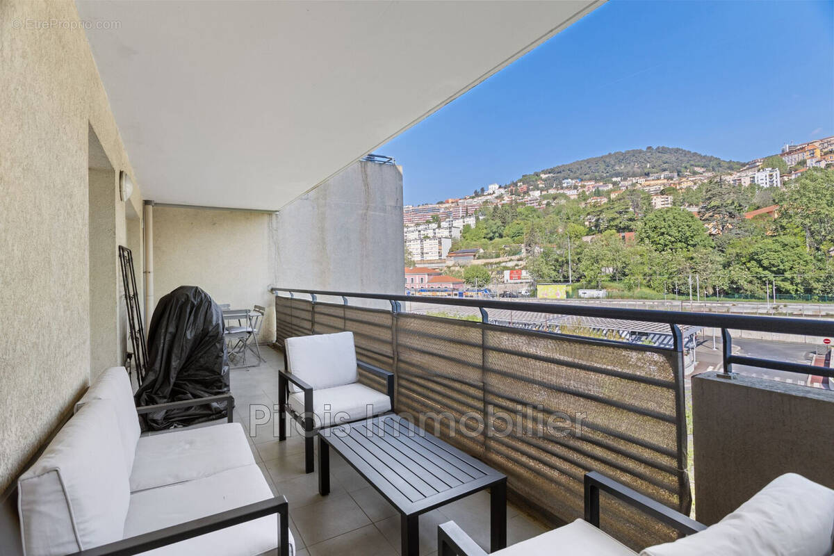 Appartement à GRASSE