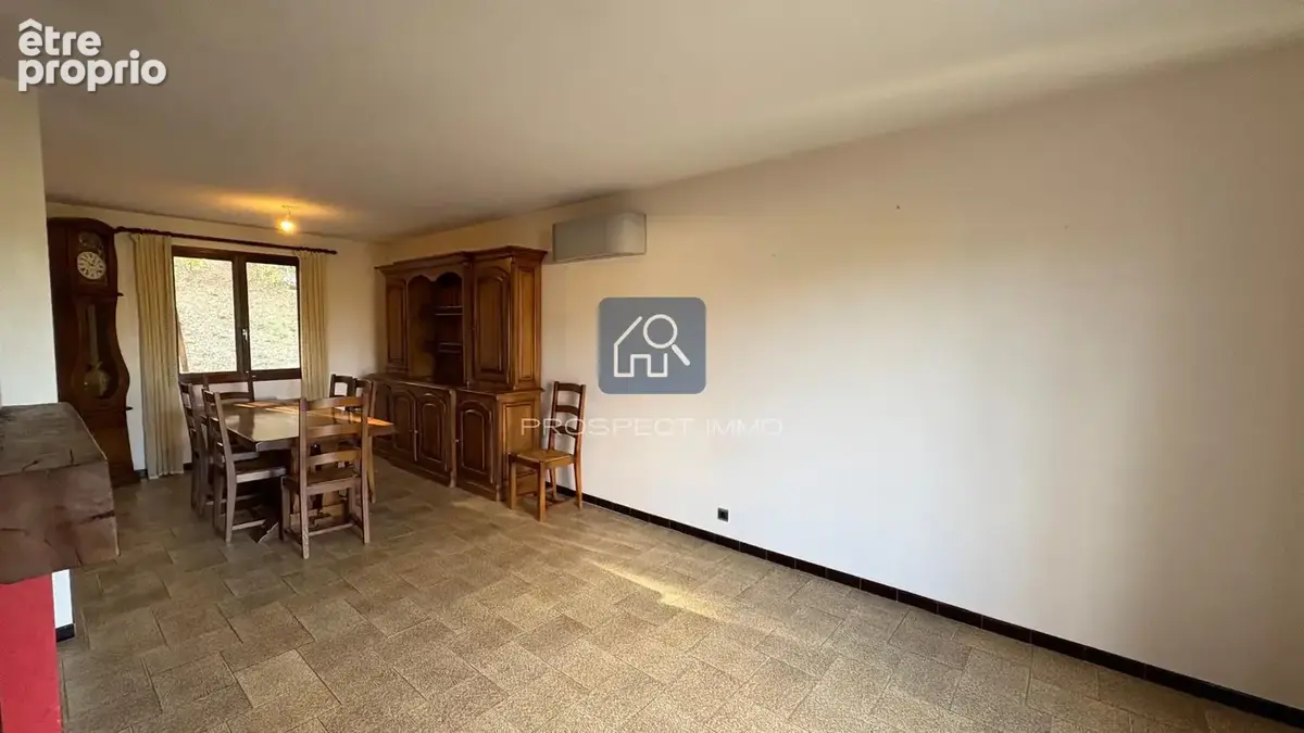 Maison individuelle à rénover sur grand terrain - photo 9