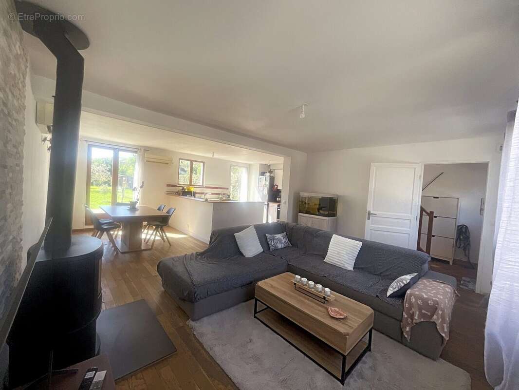 Maison à ROSNY-SUR-SEINE